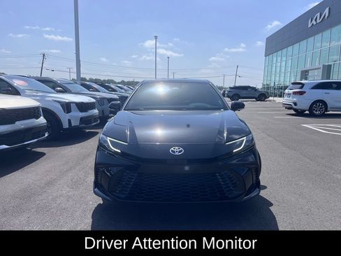 Used 2025 Toyota Camry XSE w/ Premium Plus Package AWD/4WD image 8