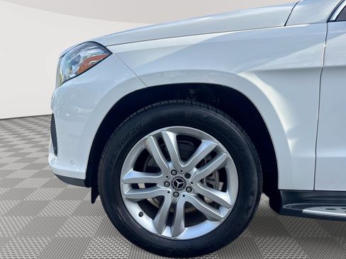 Used 2018 Mercedes-Benz GLS 450 4MATIC w/ Premium Package image 19