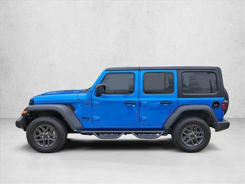 Used 2024 Jeep Wrangler Sport S image 9