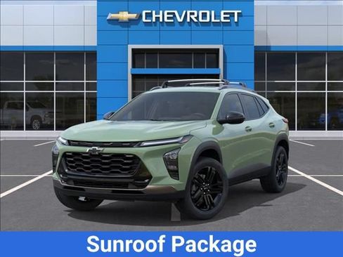 New 2026 Chevrolet Trax ACTIV w/ Sunroof Package FWD image 8