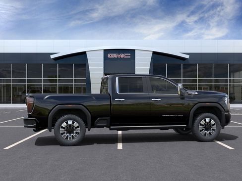 New 2025 GMC Sierra 2500 Denali image 5