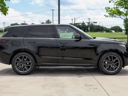New 2026 Land Rover Range Rover Sport SE AWD/4WD image 8