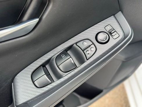 Used 2023 Nissan Sentra SV image 8