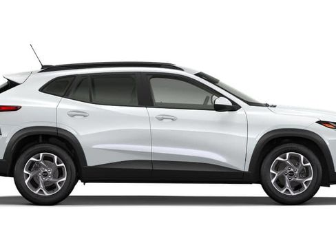 New 2026 Chevrolet Trax LT w/ LT Convenience Package FWD image 29