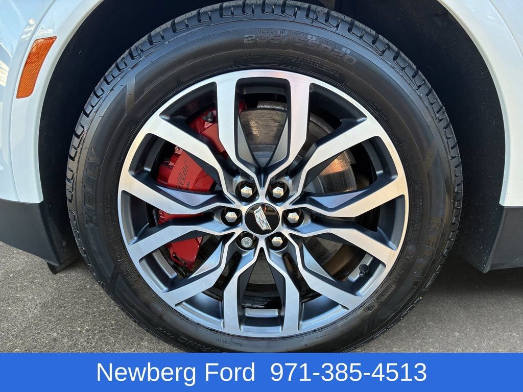 Used 2024 Cadillac XT5 Sportv w/ Platinum Package AWD/4WD image 10