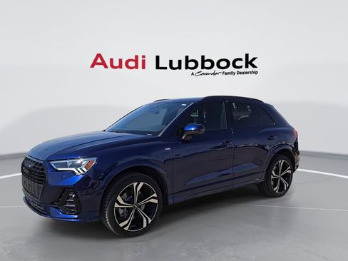 Used 2023 Audi Q3 2.0T Premium Plus w/ Premium Plus Package image 4