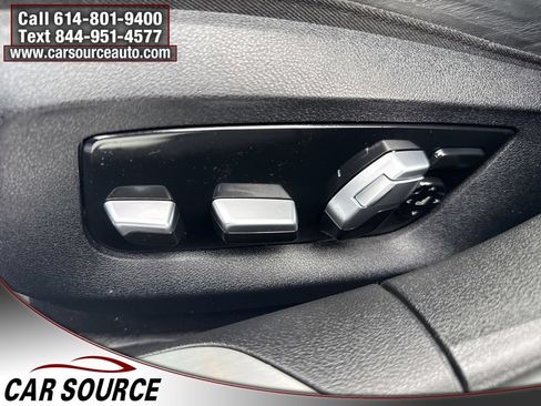 Used 2018 BMW 750i xDrive AWD/4WD image 19
