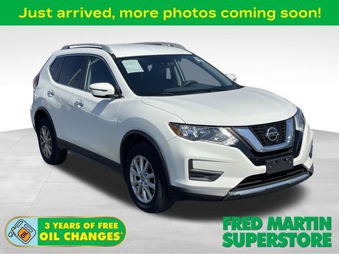 Used 2020 Nissan Rogue S w/ Special Edition Package image 1