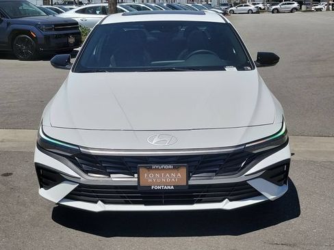New 2026 Hyundai Elantra SEL Sport FWD image 32
