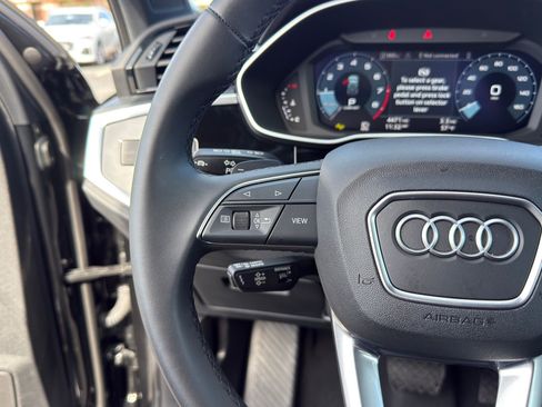 Certified 2025 Audi Q3 2.0T Premium Plus w/ Premium Plus Package image 15