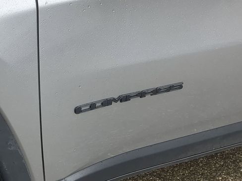 Certified 2018 Jeep Compass Altitude w/ Popular Equipment Group image 13