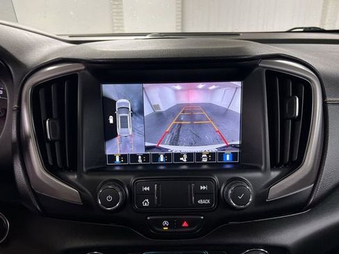 Certified 2023 GMC Terrain AT4 w/ Infotainment Package II AWD/4WD image 14