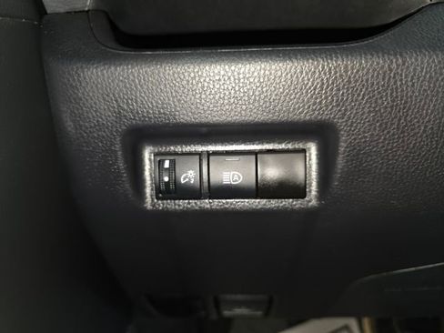 Used 2024 Toyota RAV4 XLE image 18