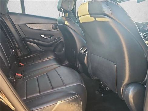 Used 2021 Mercedes-Benz GLC 300 GLC 300 image 22