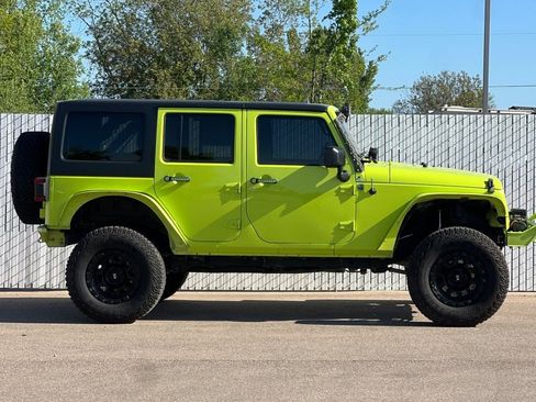 Used 2016 Jeep Wrangler Unlimited Sport w/ Quick Order Package 24S AWD/4WD image 3