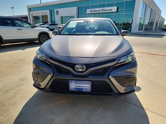 Used 2023 Toyota Camry SE FWD video 2