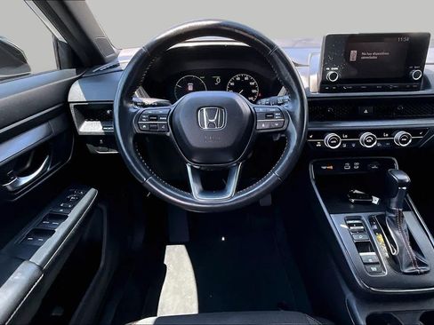 Used 2023 Honda CR-V Sport image 6