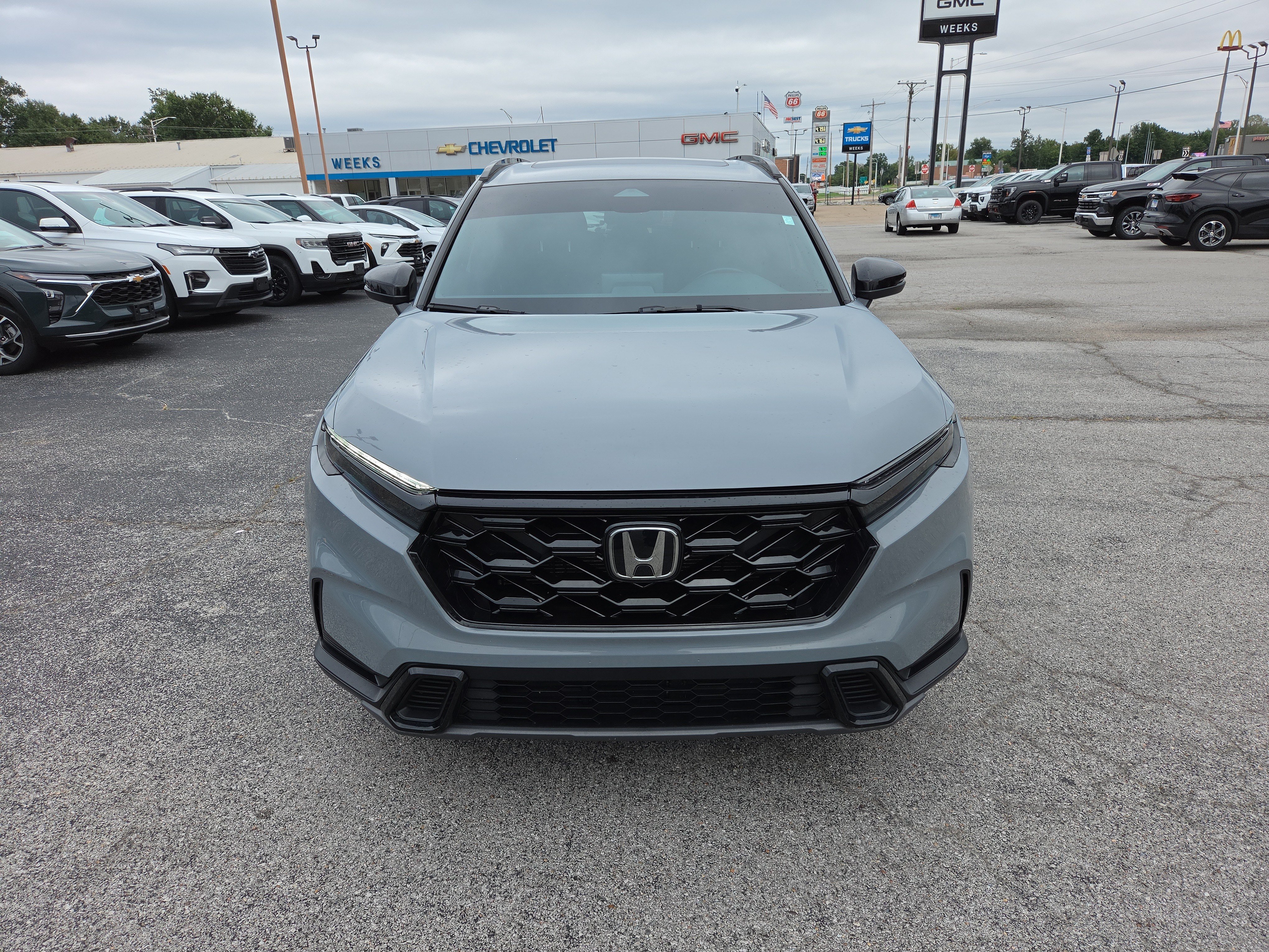 Used 2026 Honda CR-V Sport image 2