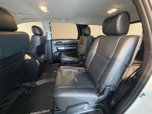 Used 2019 Toyota Sequoia TRD Sport w/ TRD Sport Premium Package AWD/4WD image 25