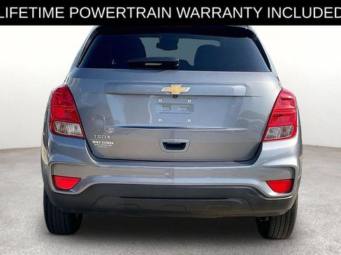 Used 2020 Chevrolet Trax LS w/ Tint and Cruise Package FWD image 5