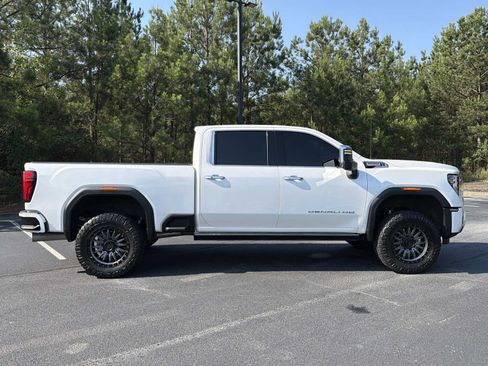 Used 2024 GMC Sierra 2500 Denali w/ Denali Reserve Package AWD/4WD image 37