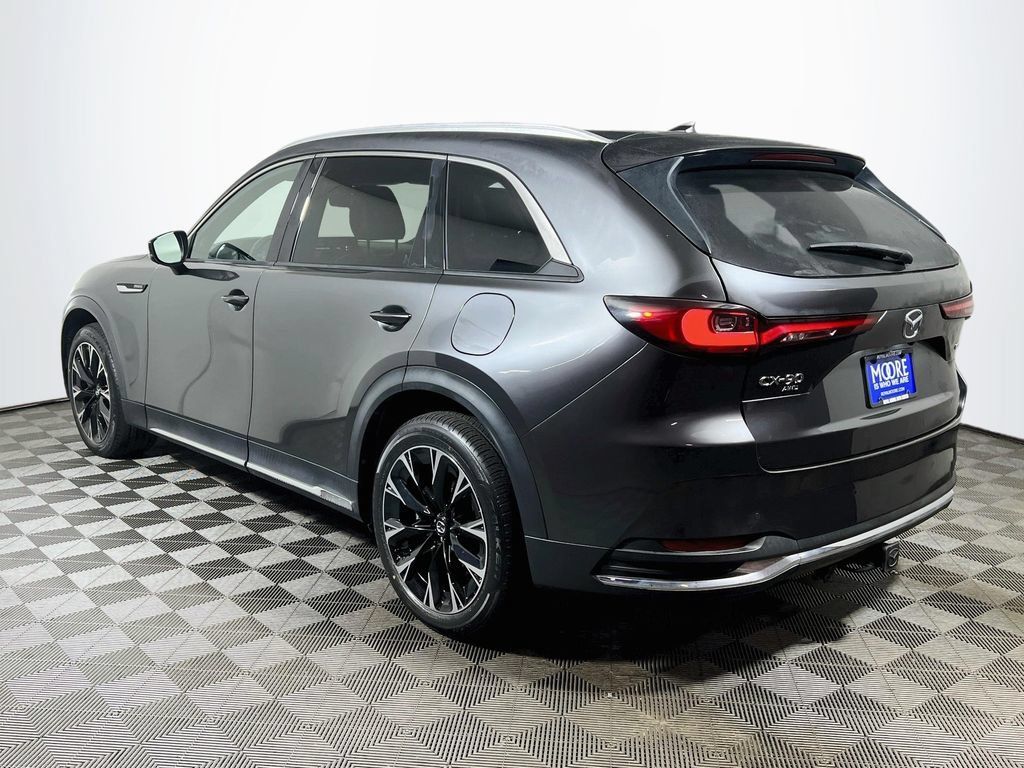 Used 2024 MAZDA CX-90 Plug-In Hybrid w/ Premium Plus AWD/4WD image 5
