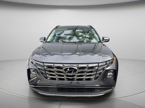 Used 2024 Hyundai Tucson Limited FWD image 3
