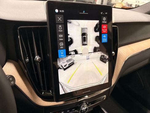 Used 2026 Volvo XC60 B5 Plus w/ Protection Package Premier image 31