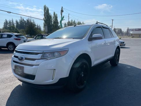 Used 2014 Ford Edge SEL w/ Equipment Group 205A AWD/4WD image 3