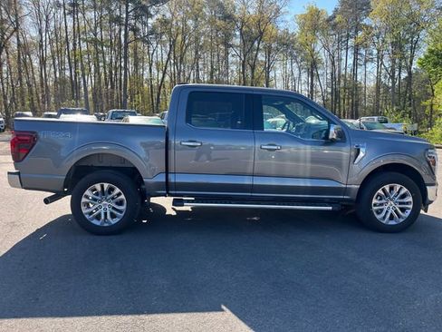 Used 2024 Ford F150 Lariat w/ FX4 Off-Road Package image 5