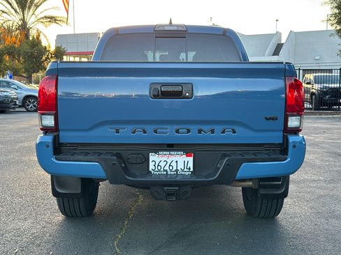 Certified 2019 Toyota Tacoma TRD Sport image 12