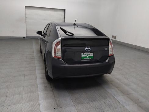 Used 2014 Toyota Prius Five image 5