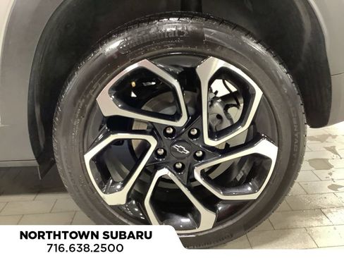 Used 2024 Chevrolet Trax RS image 23