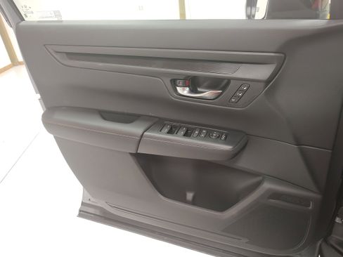 Used 2026 Honda CR-V Sport-L image 9