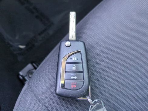 Certified 2023 Toyota Corolla LE image 25