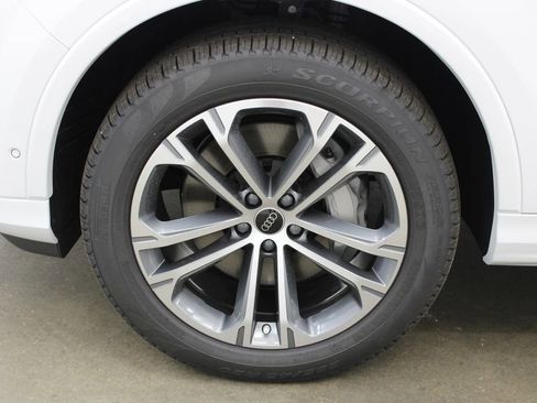 New 2026 Audi Q7 3.0T Premium AWD/4WD image 30