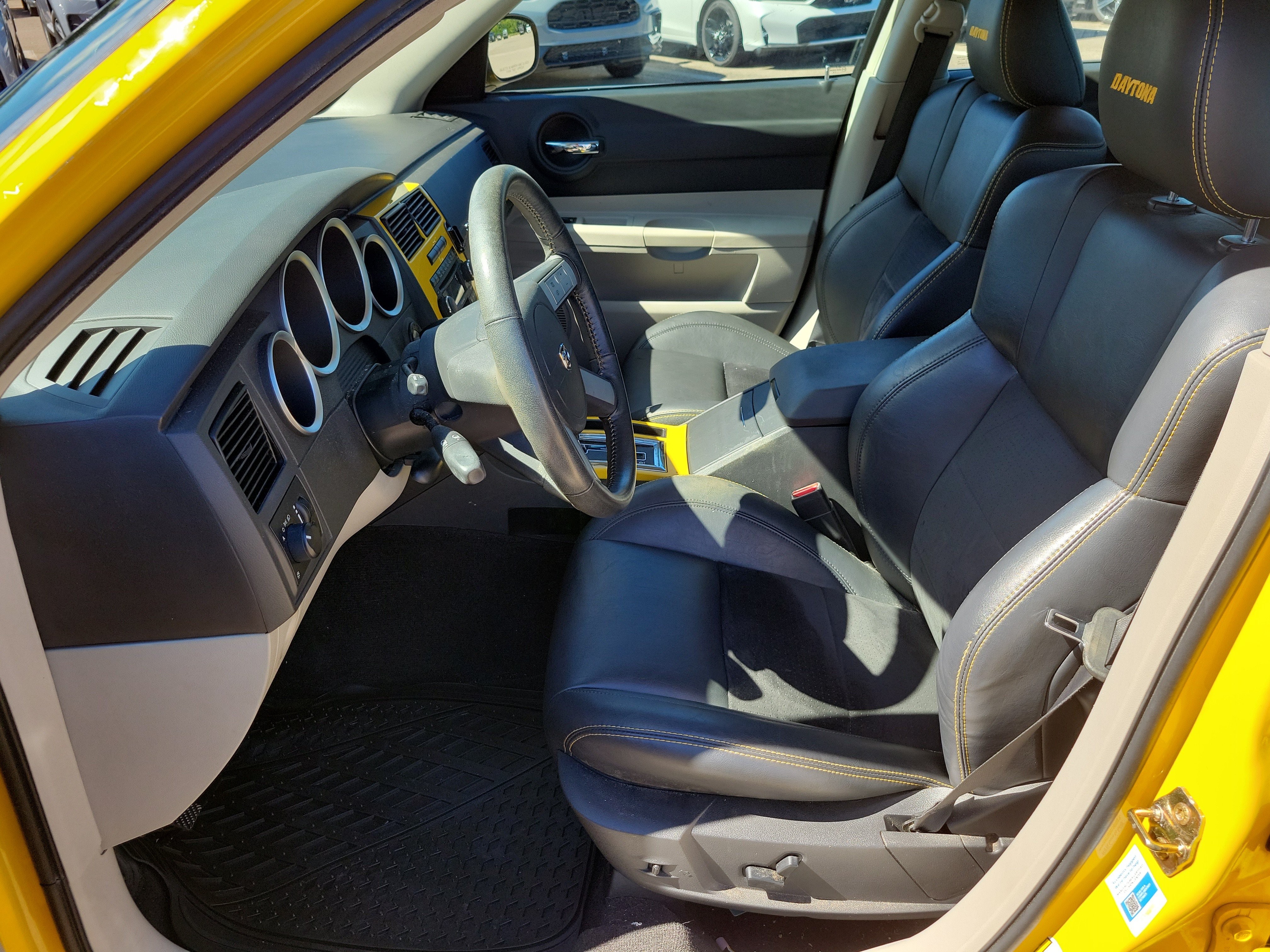 Used 2006 Dodge Charger R/T RWD image 25