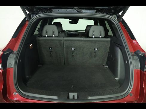Used 2023 Chevrolet TrailBlazer RS w/ Sun and Liftgate Package AWD/4WD image 13