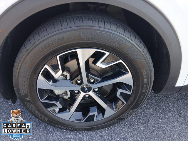 Used 2023 Kia Sportage EX FWD image 2