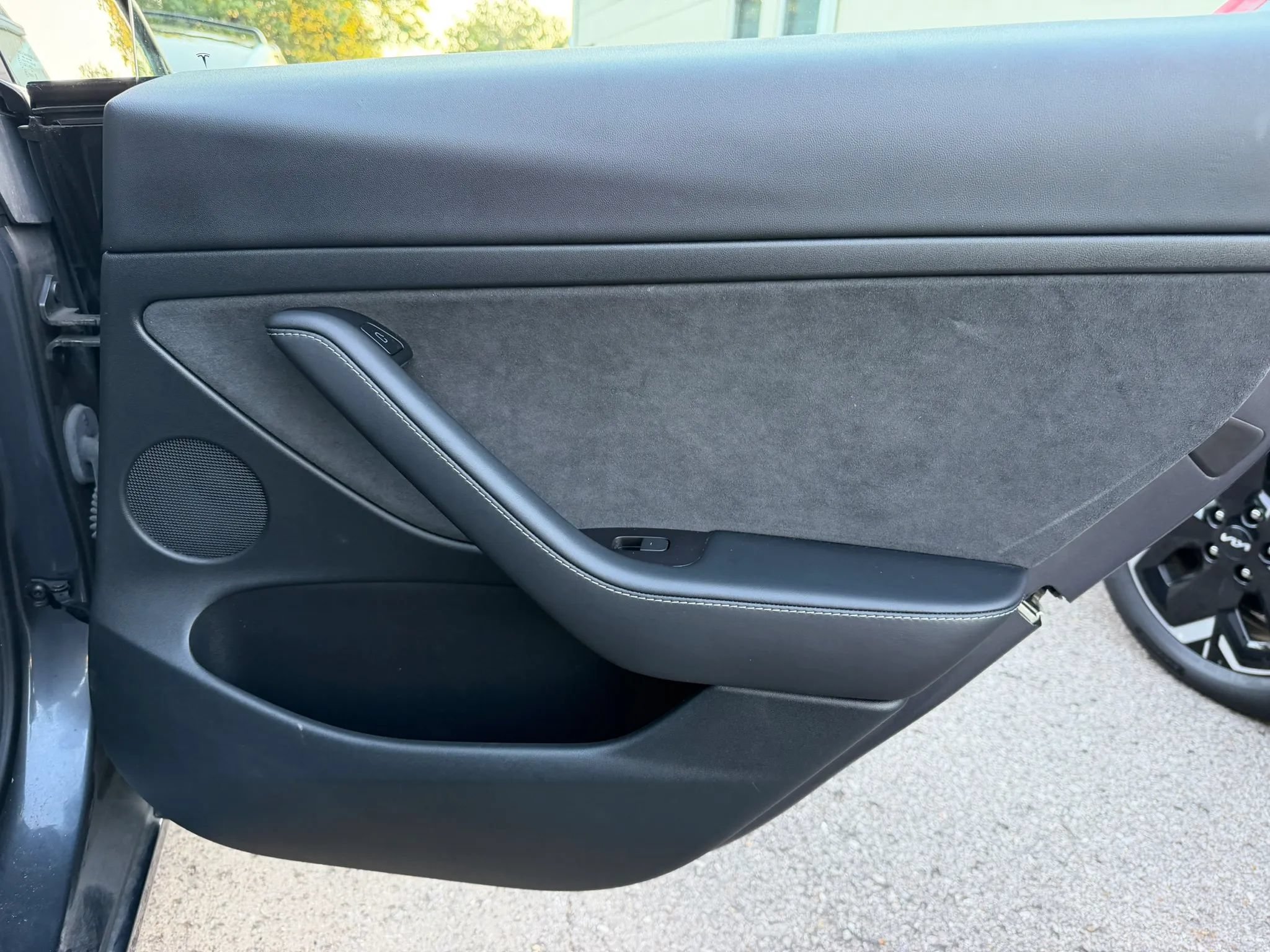 Used 2023 Tesla Model 3 Standard Range RWD image 30