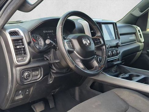 Used 2019 RAM 1500 Big Horn AWD/4WD image 9