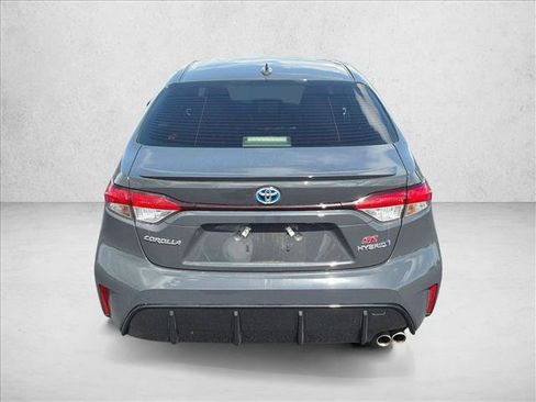 Used 2024 Toyota Corolla SE FWD image 6