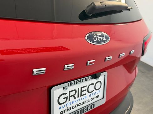 Used 2024 Ford Escape Active FWD image 11