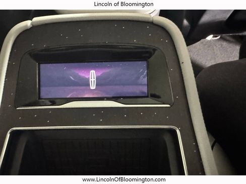 Used 2025 Lincoln Navigator L Black Label image 24