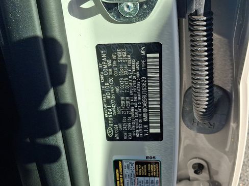 Used 2024 Hyundai Kona SEL image 27