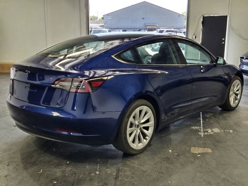 Used 2023 Tesla Model 3 Standard Range RWD image 4