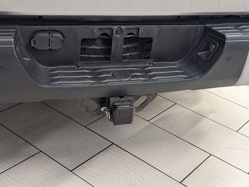 Used 2019 Toyota Tundra SR5 image 31