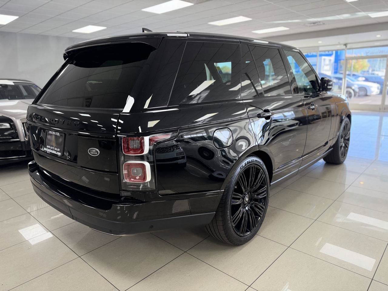 Used 2021 Land Rover Range Rover Westminster Edition AWD/4WD image 8