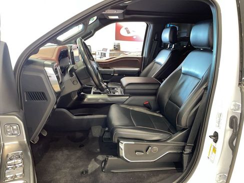 Used 2023 Ford F150 Lariat w/ Equipment Group 502A High image 7