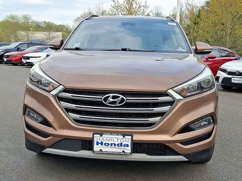 Used 2017 Hyundai Tucson Limited w/ Limited Ultimate Package 03 AWD/4WD image 3